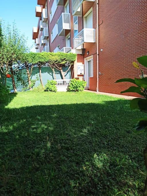 Bajo Con Jardin Privado Lägenhet Santander Exteriör bild