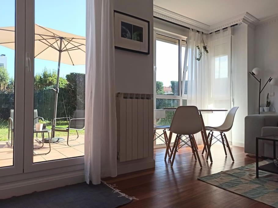 Bajo Con Jardin Privado Lägenhet Santander Exteriör bild